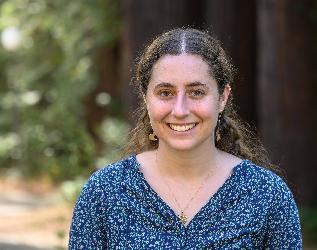 Individual profile page for Sarah Blunt